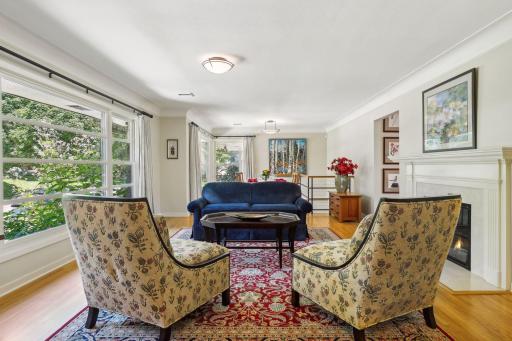 2765 Thomas Avenue S, Minneapolis, MN 55416