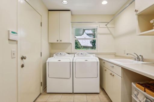 2765 Thomas Avenue S, Minneapolis, MN 55416