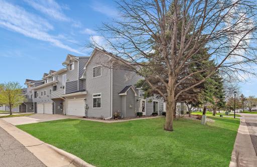 660 Kingfisher Lane, A, Saint Paul, MN 55125