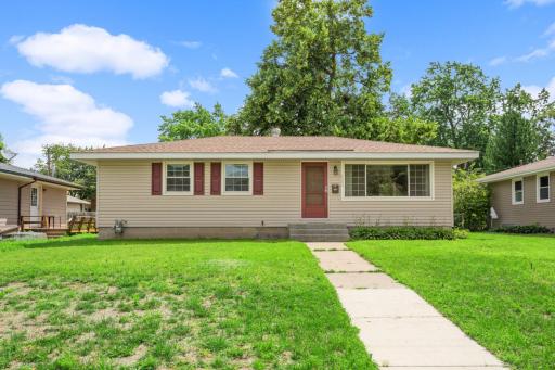 4356 Chowen Avenue N, Minneapolis, MN 55422