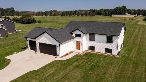 16968 739th Street, Hayfield, MN 55940