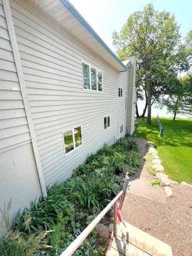 11333 N Shore Drive, Spicer, MN 56288