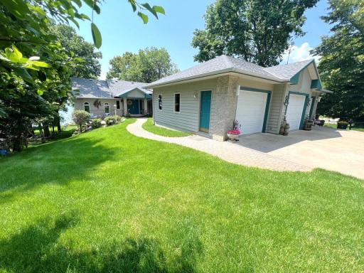 11333 N Shore Drive, Spicer, MN 56288