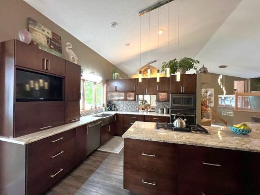 11333 N Shore Drive, Spicer, MN 56288