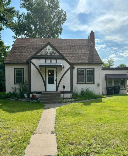 500 Lindbergh Drive NW, Little Falls, MN 56345