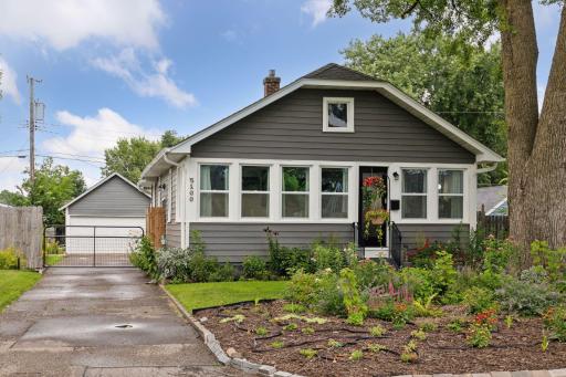 5100 Fairview Avenue N, Crystal, MN 55429