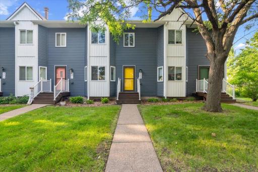 01-Up North Aperture, 489 Carroll Ave - 1.jpg