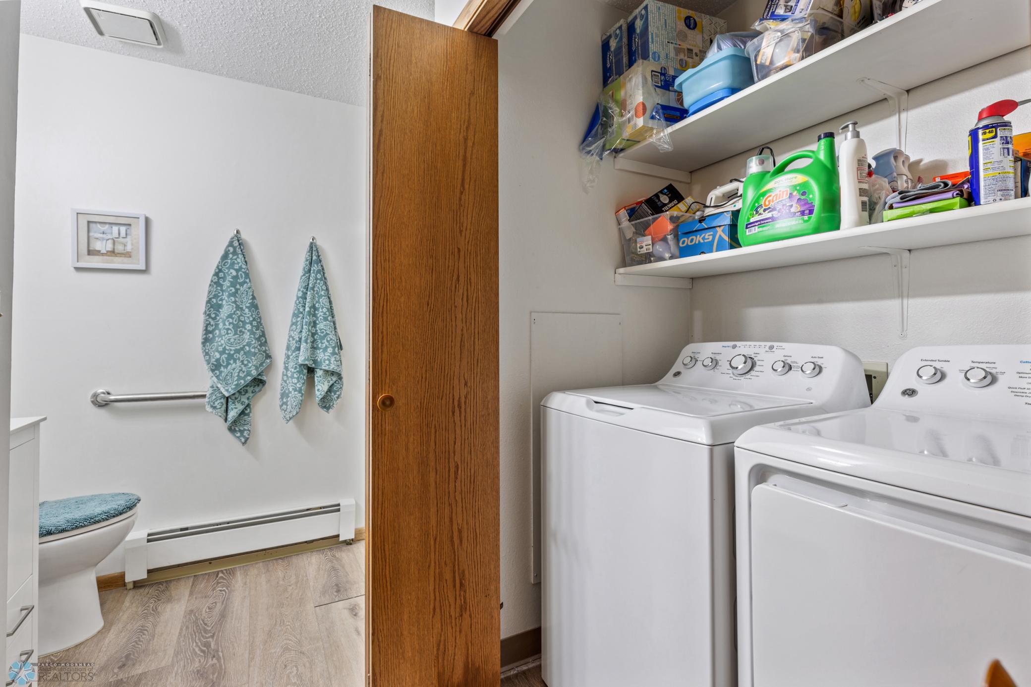 Bathroom / Laundry - Washer & Dryer Included