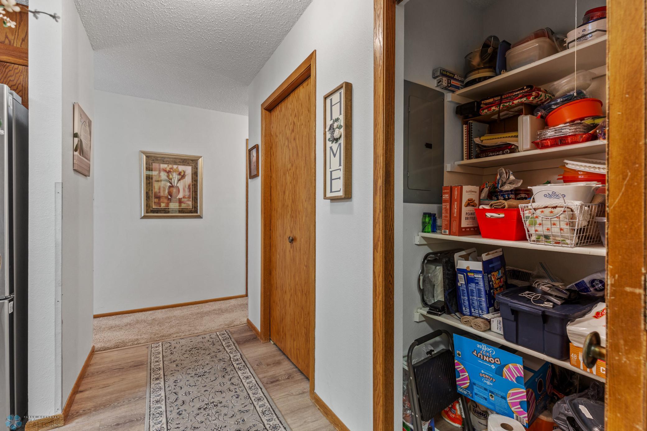 Storage/Pantry - Entryway