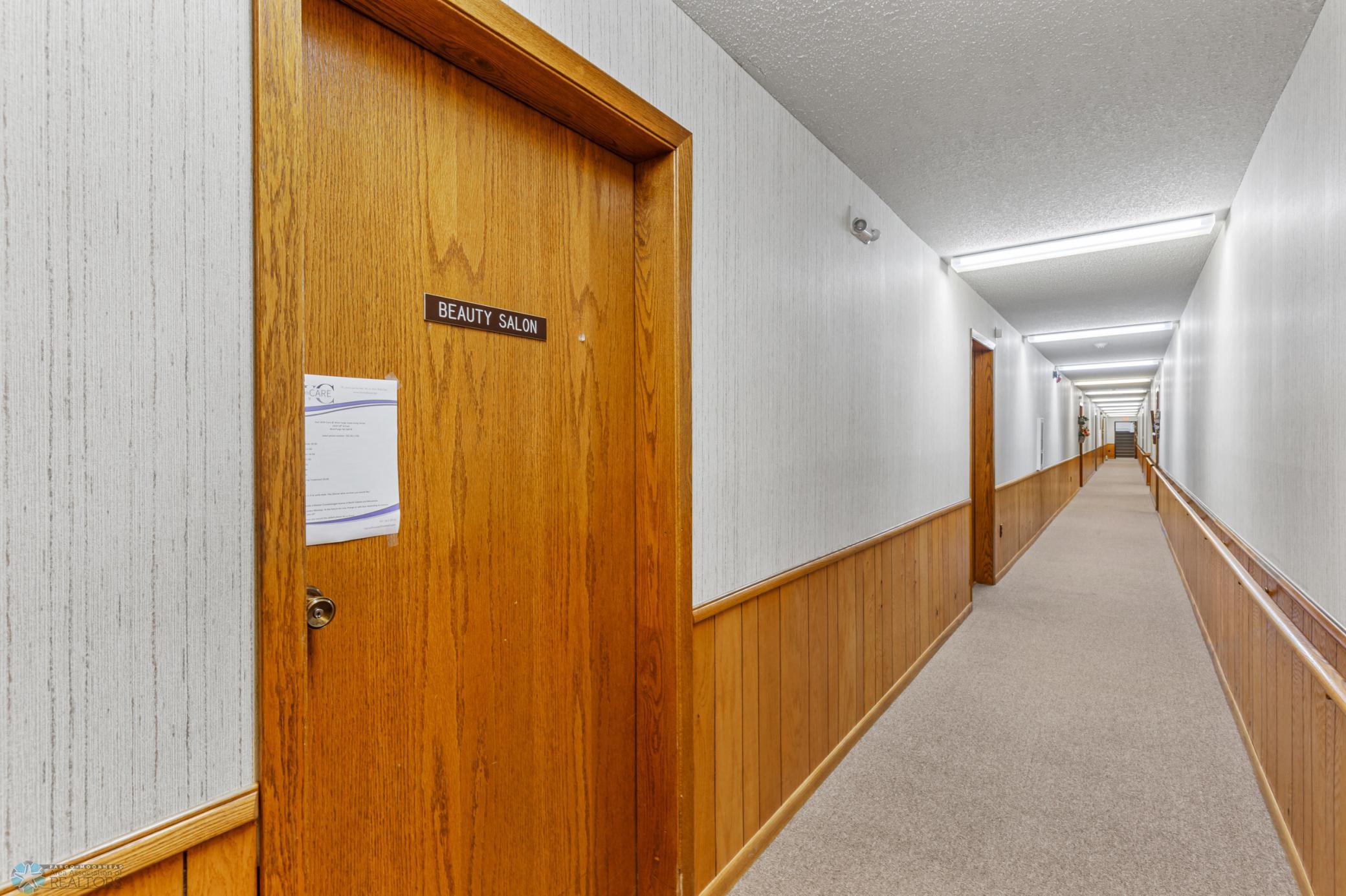 Salon Entrance