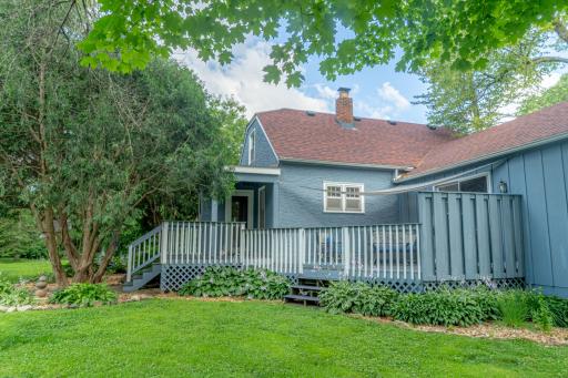 Welcome to 2132 Burke Avenue in North St. Paul.