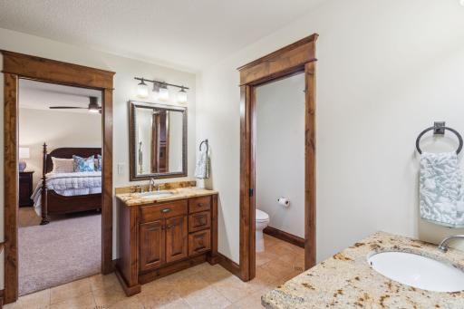 10998 Sweetwater Path, Woodbury, MN 55129