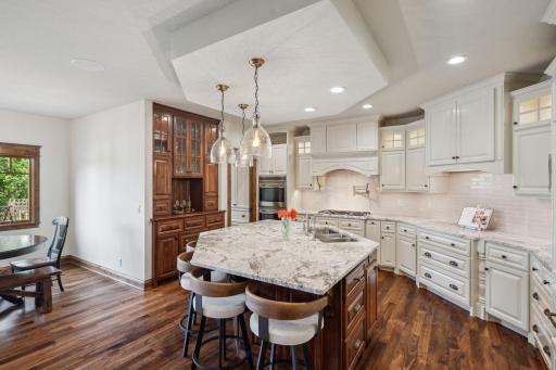 8-web-or-mls-10998 Sweetwater Path-0009.jpg