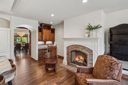 12-web-or-mls-10998 Sweetwater Path-0013.jpg