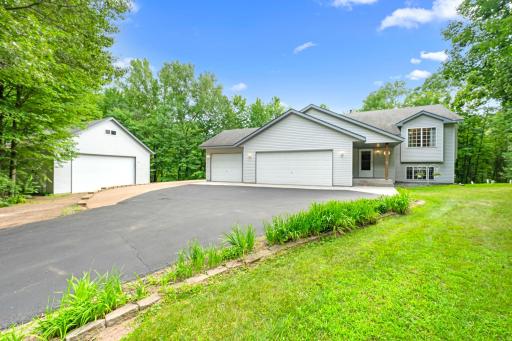 40792 Finley Road, North Branch, MN 55056