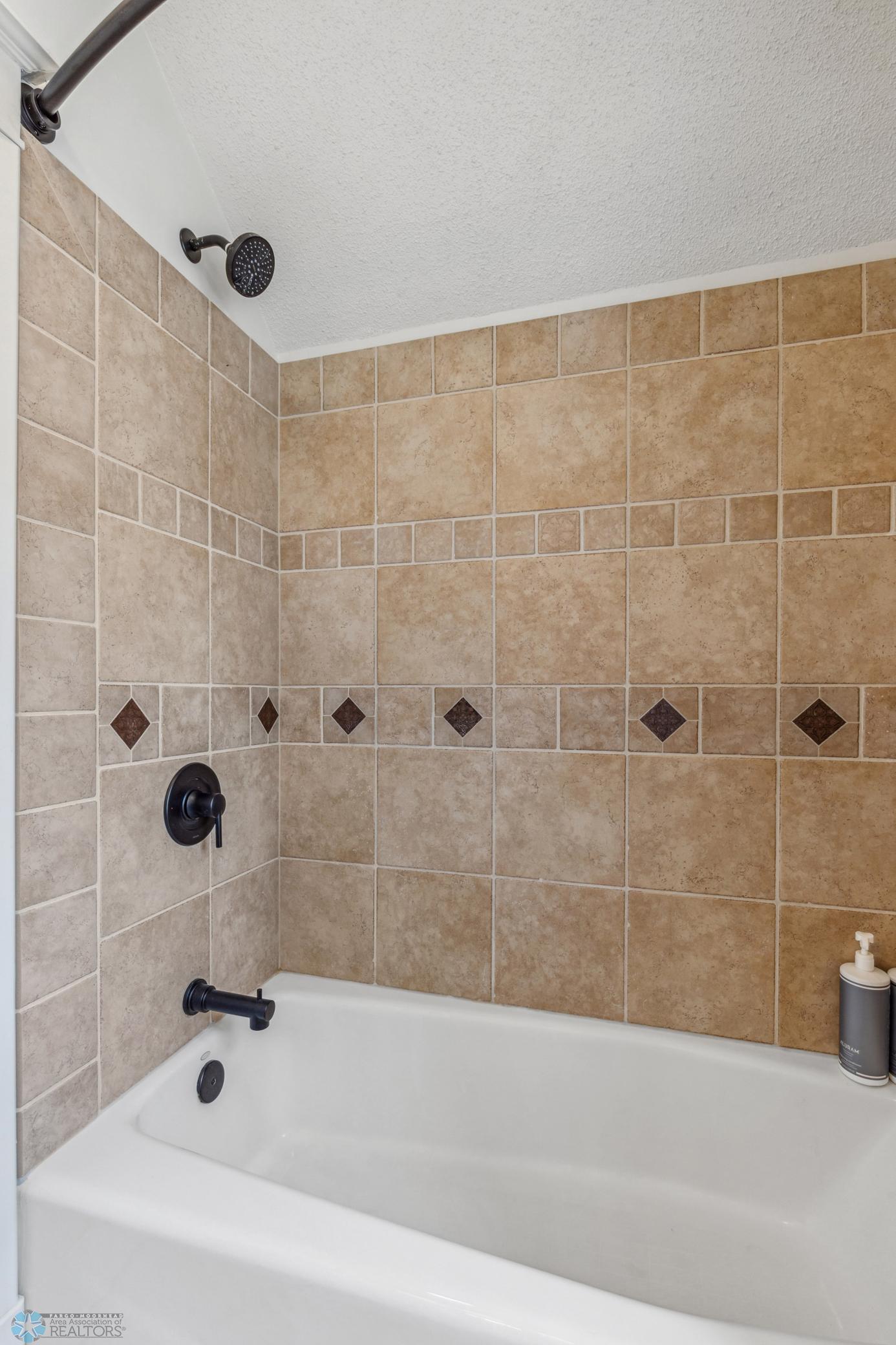 Tile Surround