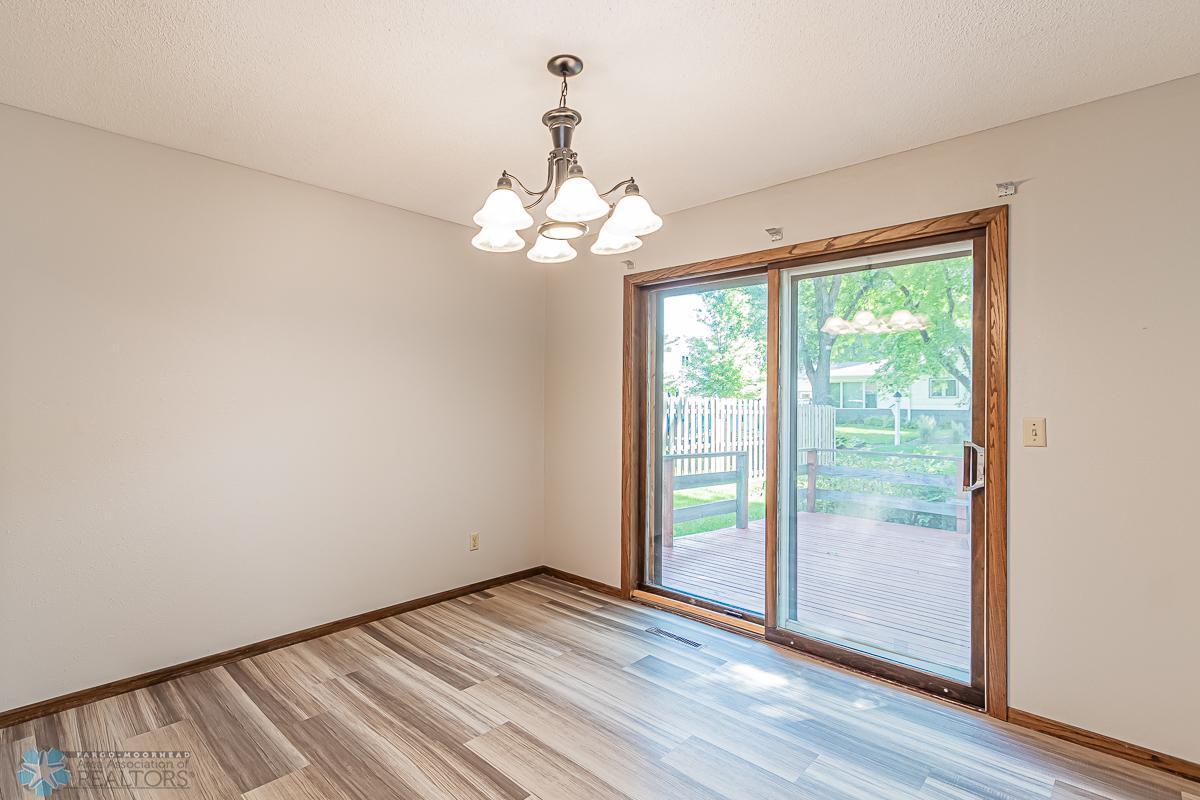 3401 1st St N, Fargo, ND 58102-05.jpg