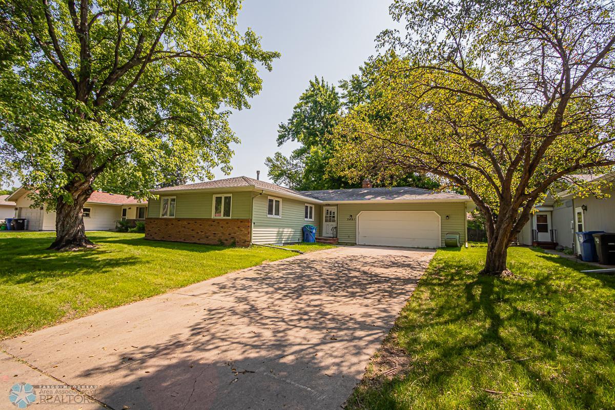 3401 1st St N, Fargo, ND 58102-30.jpg