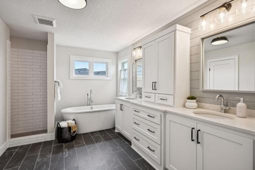 6387 Yuma Lane N, Maple Grove, MN 55311