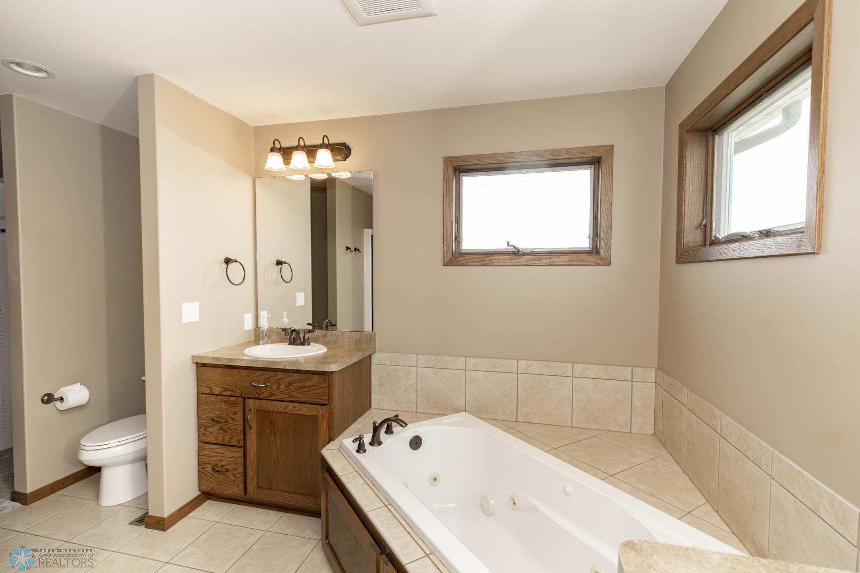 Primary Bathroom - Full - Sep. Tub + Shower