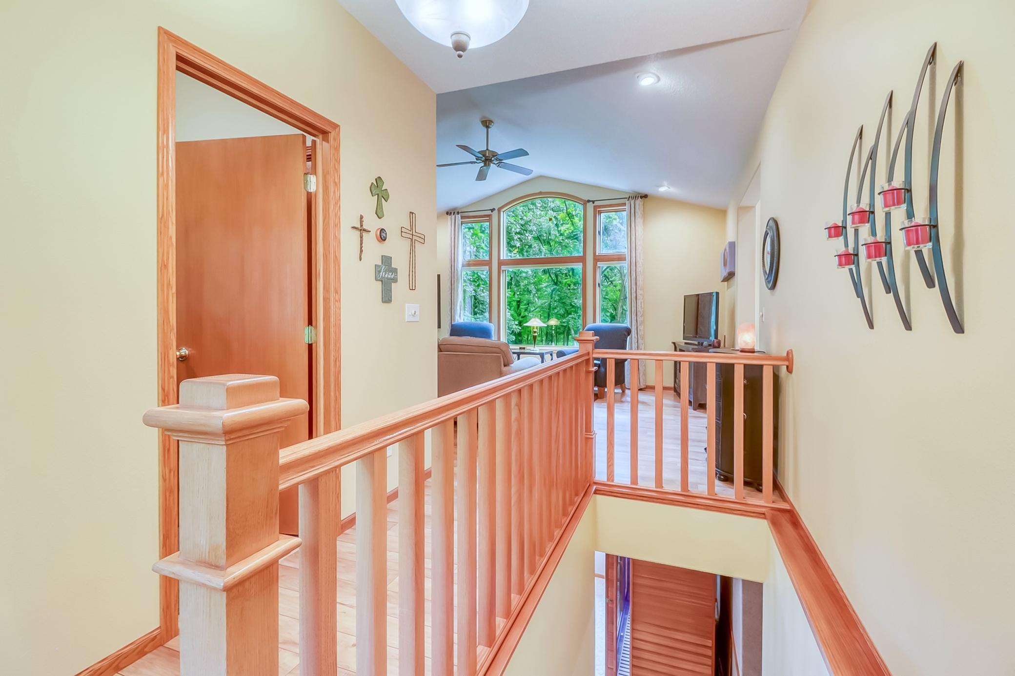 Stairway1_1.jpg