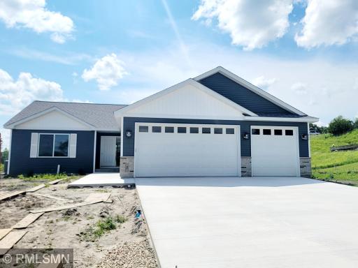 2 Lynae Circle, Elysian, MN 56028