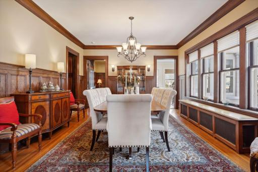 1027 Summit Avenue, Saint Paul, MN 55105