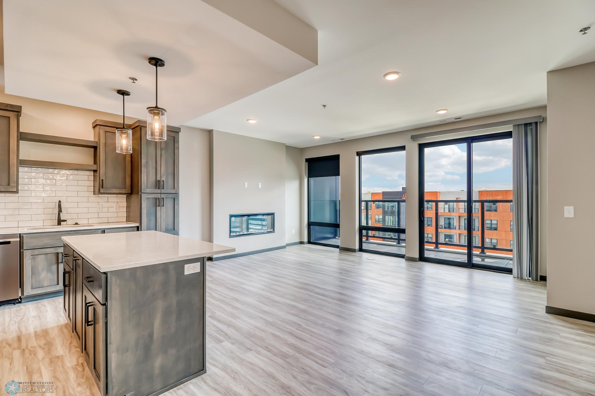 Kitchen1_4.jpg