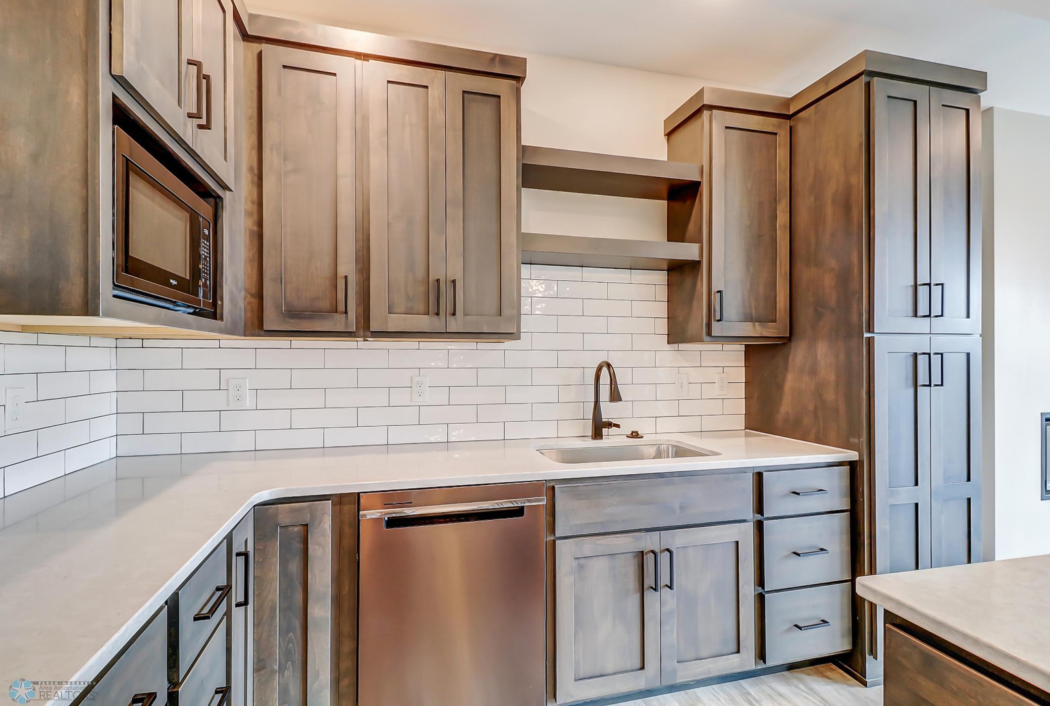 Kitchen1_3.jpg