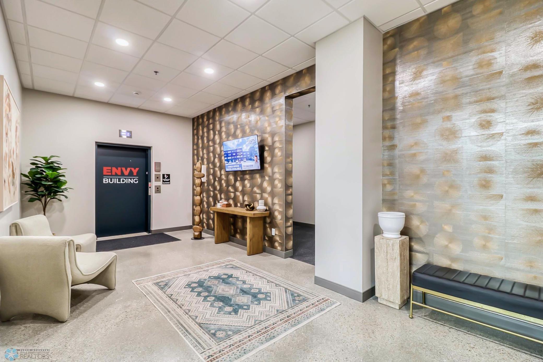 Lobby1_0.jpg