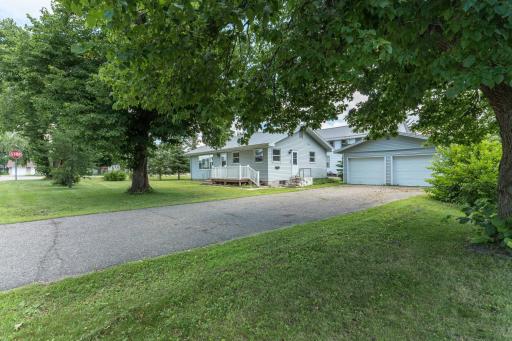 602 Carlson Place, Henning, MN 56551