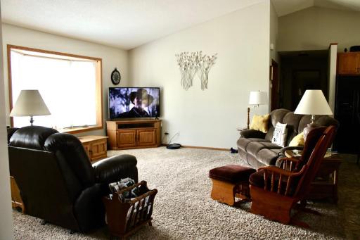 1523 Cartway Drive, Thief River Falls, MN 56701