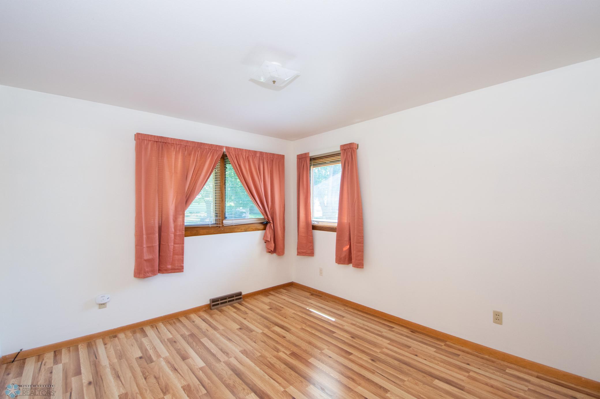 Upstairs Bedroom 2