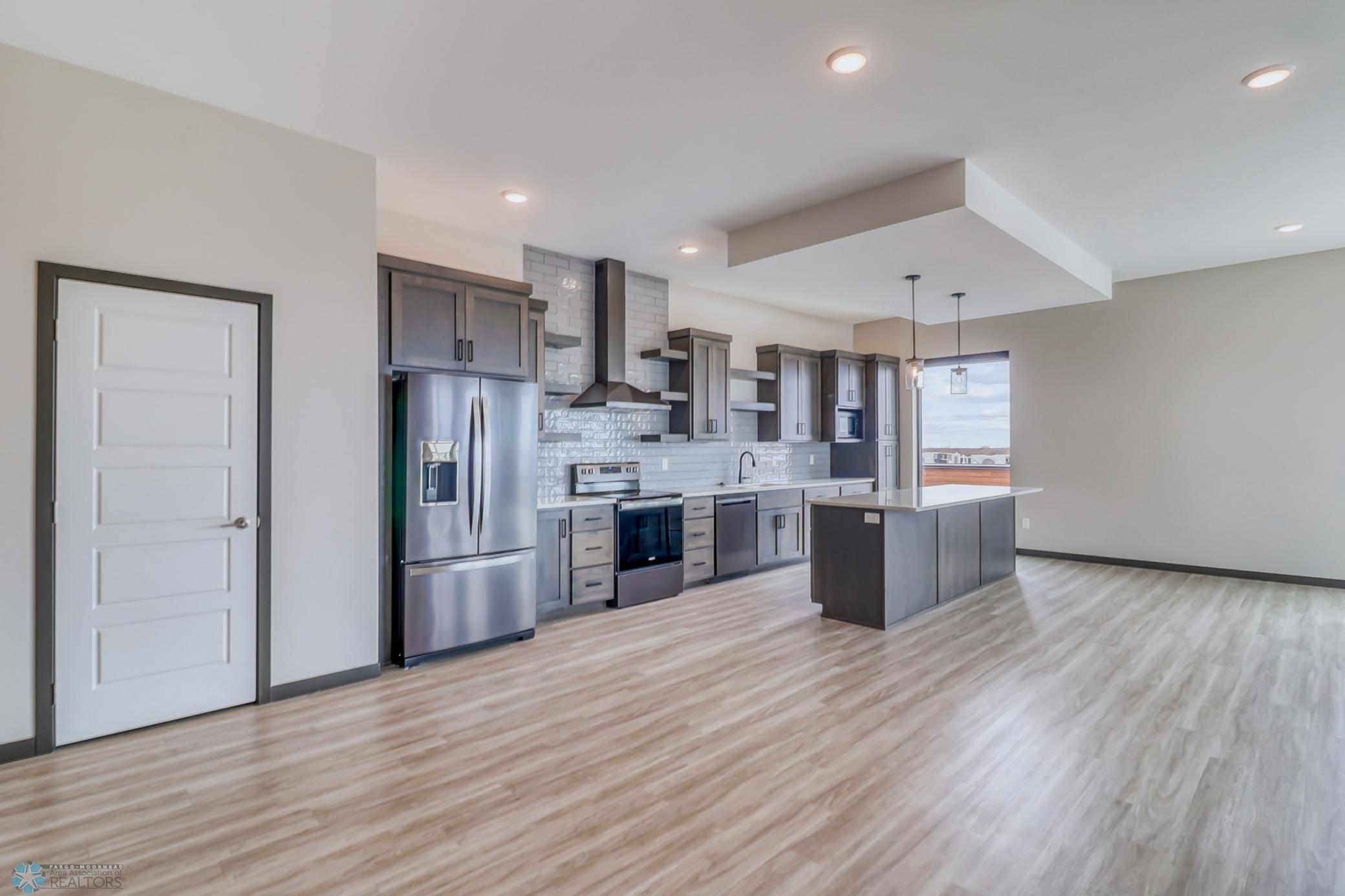 Kitchen1_0.jpg