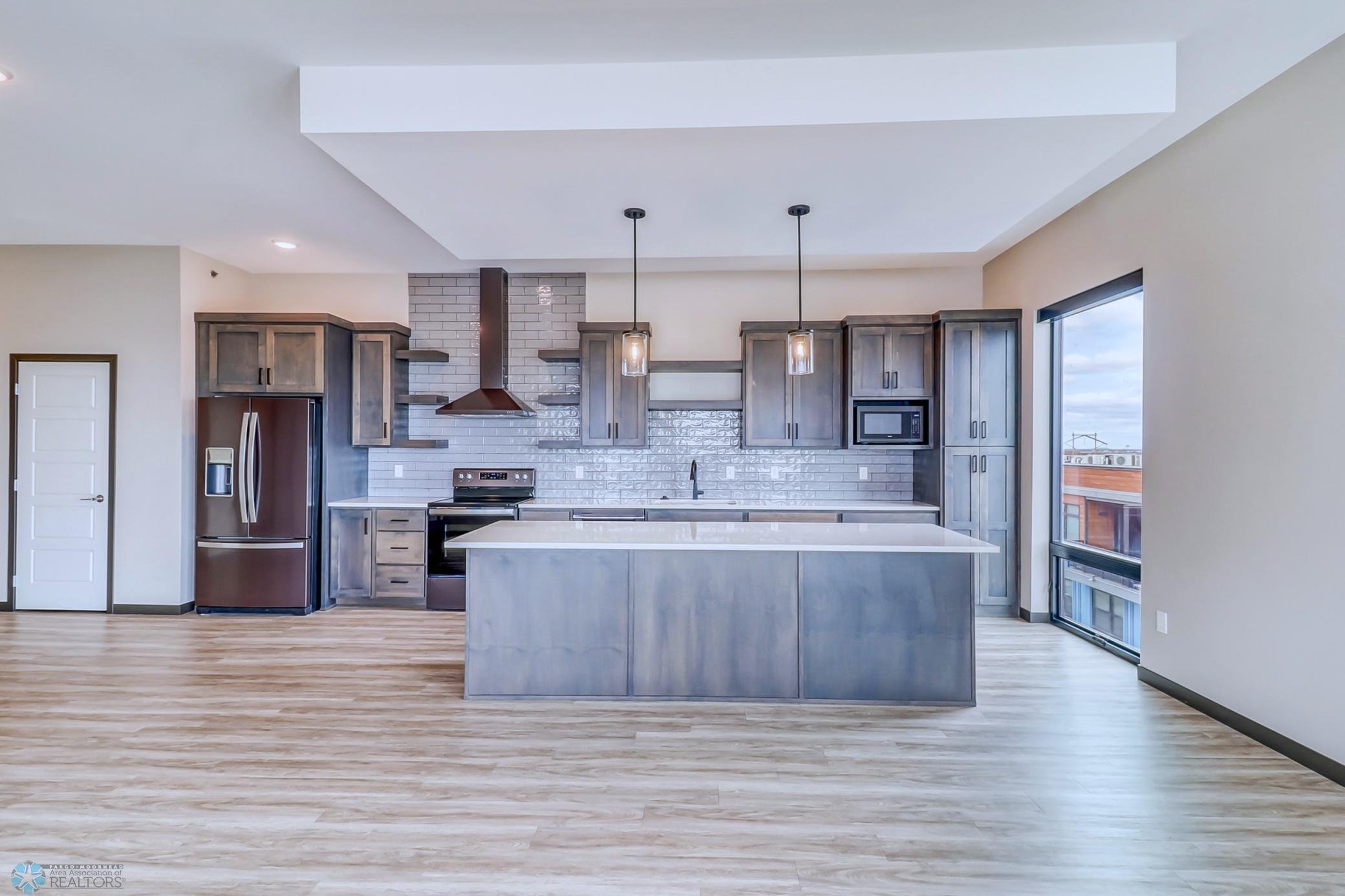 Kitchen1_1.jpg