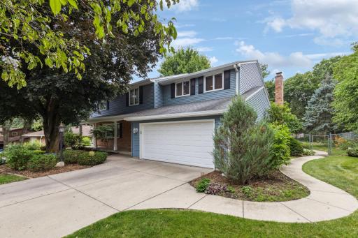 55-web-or-mls-10300-10th-Ave-Cir-S-55.jpg