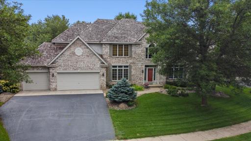 10380 Meade Lane, Eden Prairie, MN 55347