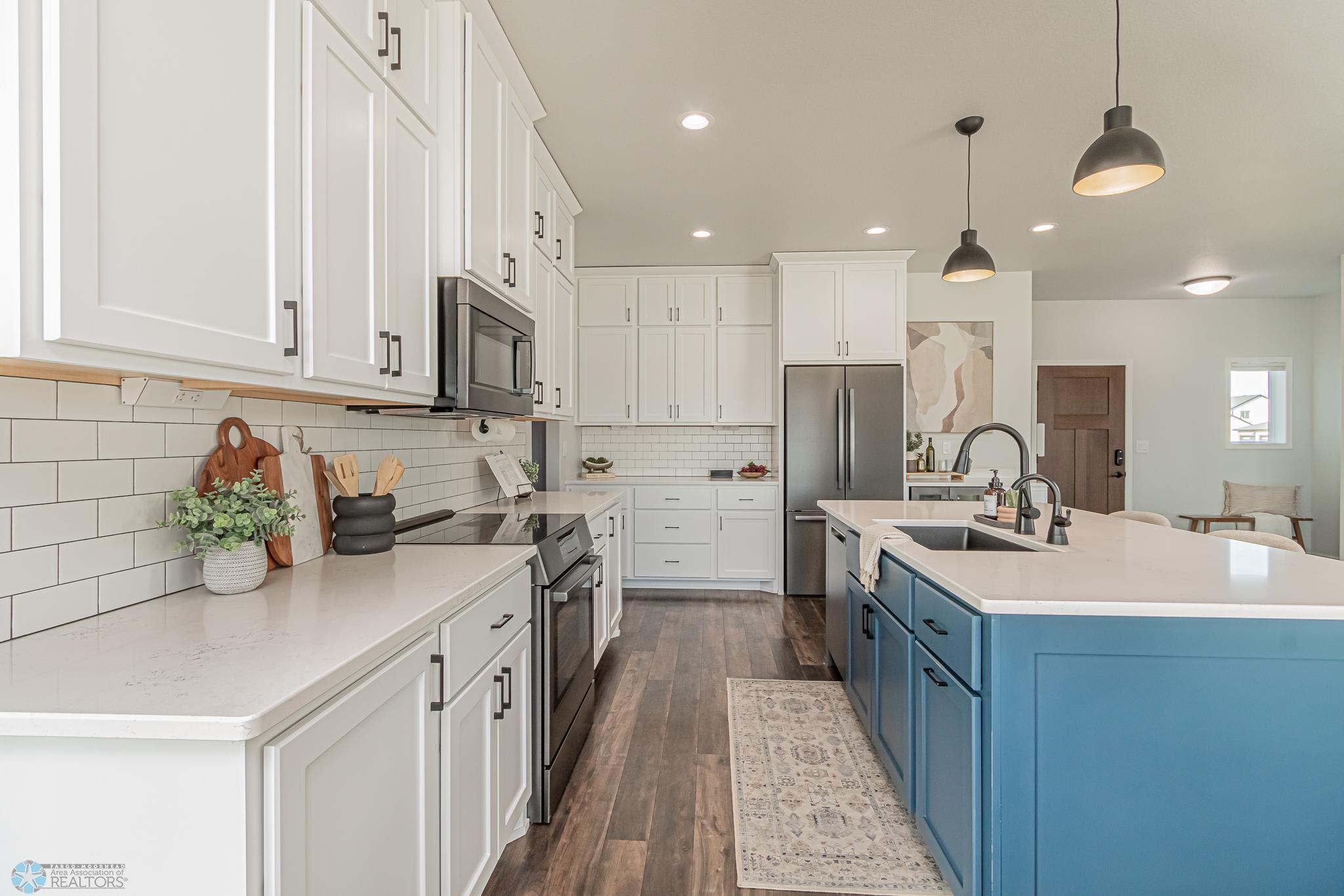 Abundant Cabinetry from floor to top of 9' Ceiling!