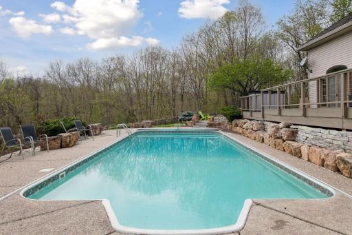 535 Apple Garden Road, Minnetrista, MN 55364