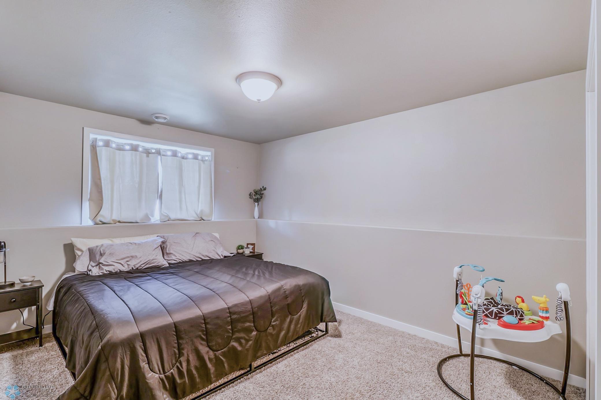 Basement Bedroom1_1.jpg