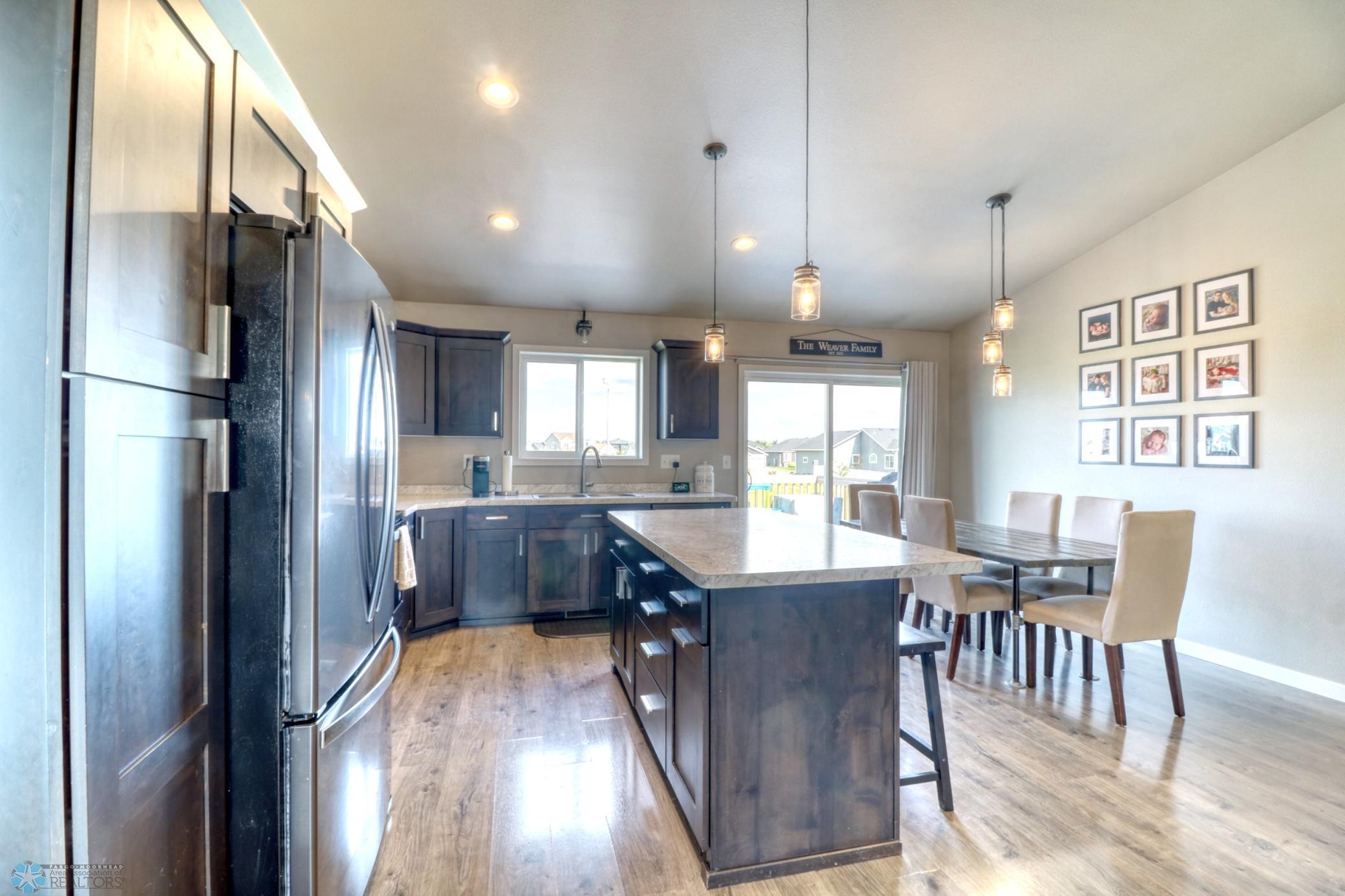 Kitchen1_1.jpg