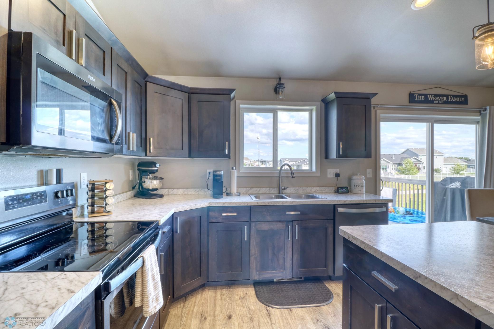 Kitchen1_4.jpg