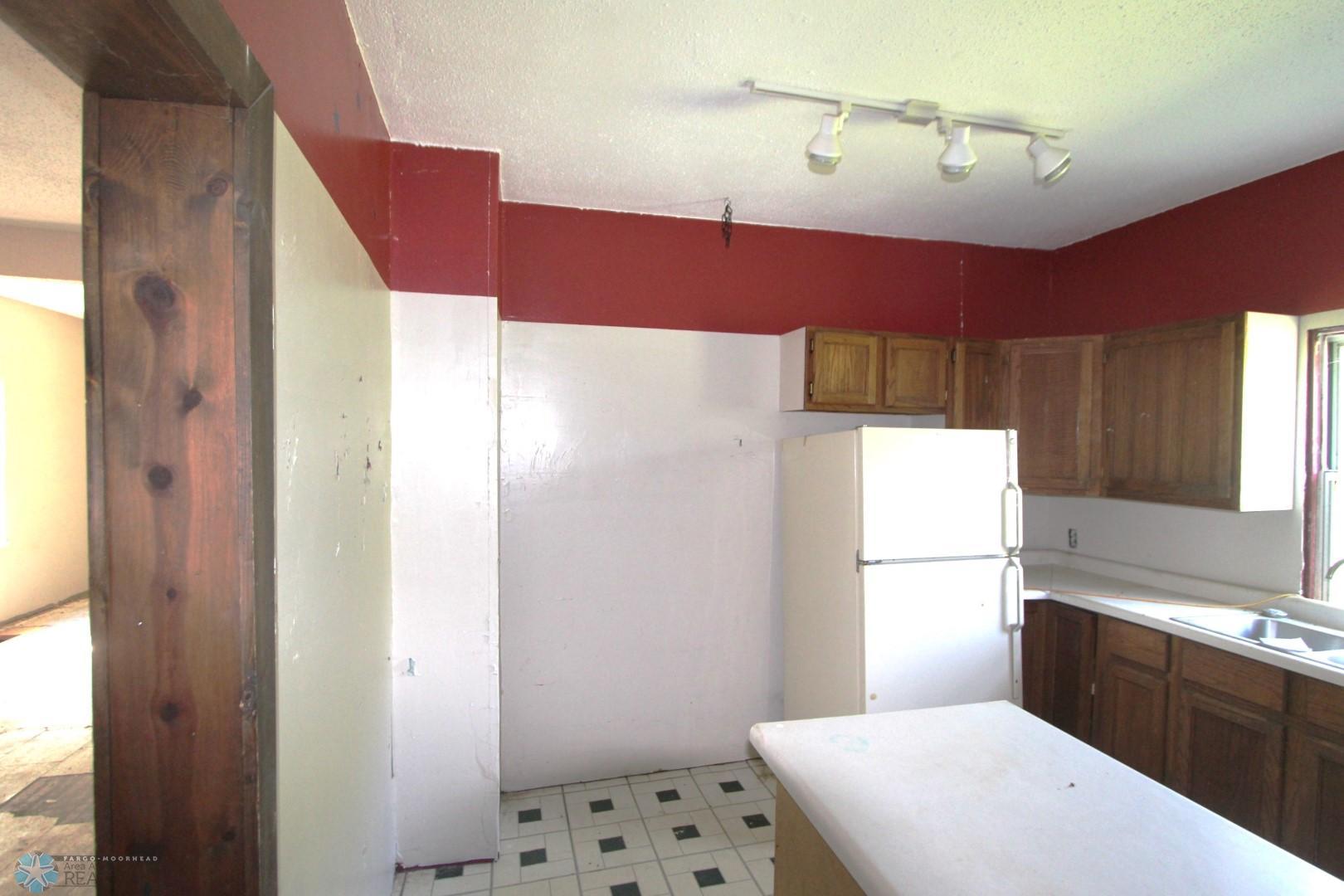 1 E KITCHEN VIEW A.JPG