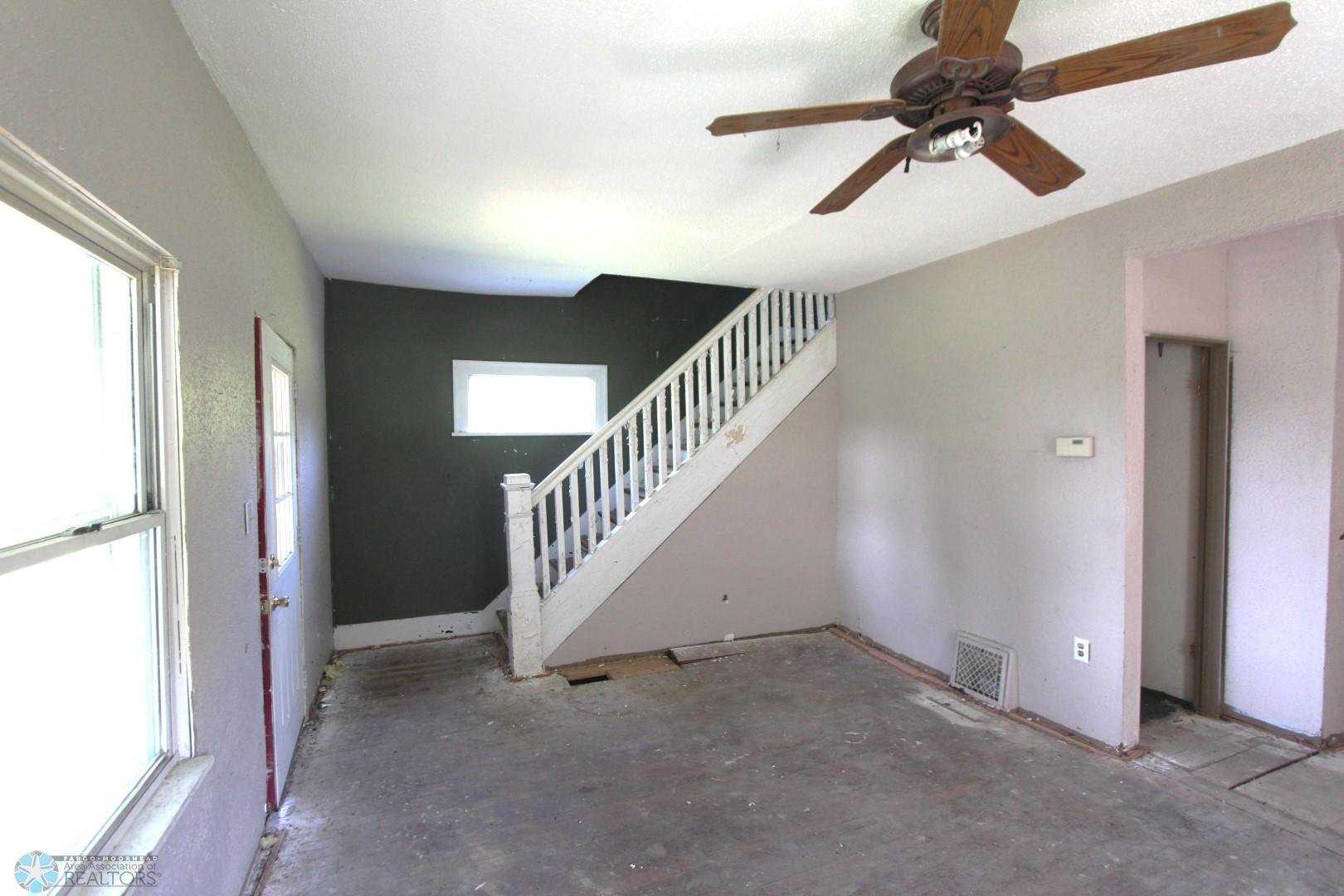 1 H LIVING ROOM VIEW A.JPG