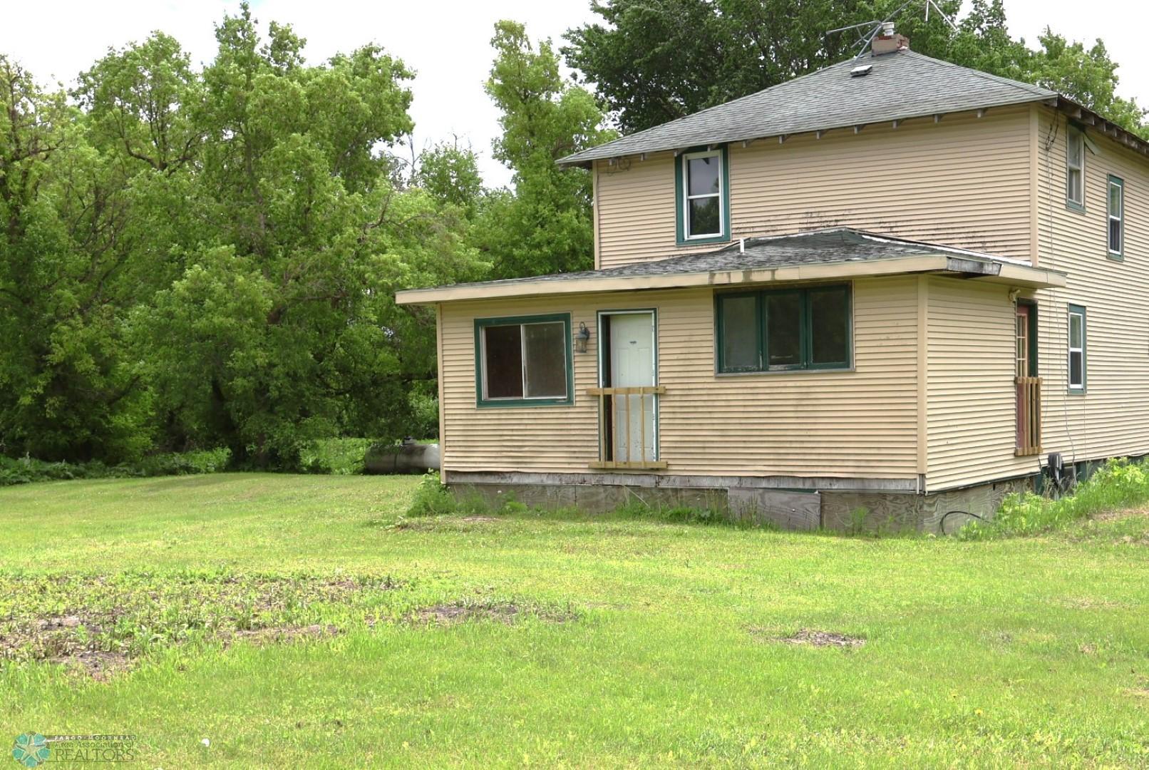 1 C REAR OF HOUSE.JPG