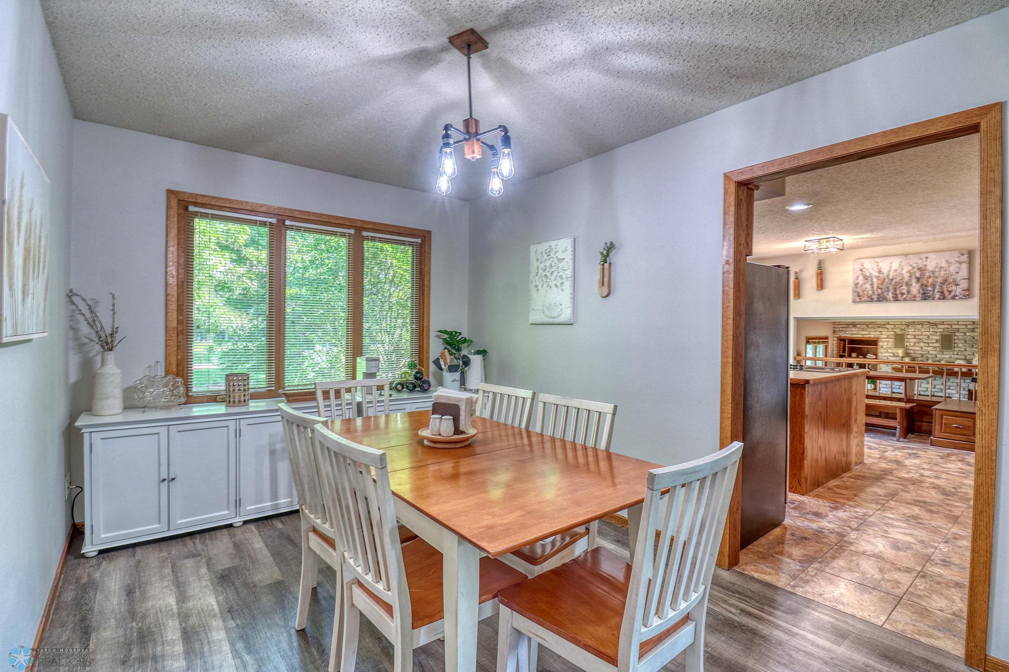 Formal Dining1_2.jpg