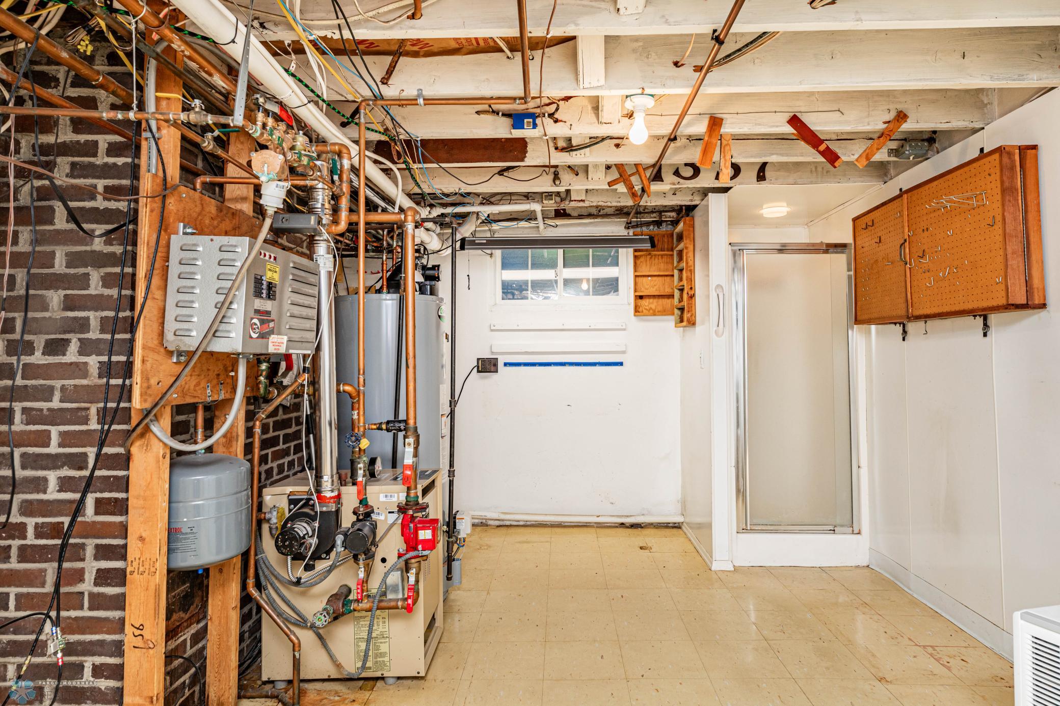 Utility Room/Stand Alone Shower