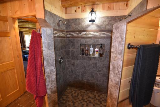 17641 Prothero Drive NW, Angle Inlet, MN 56711