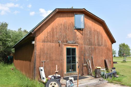 17641 Prothero Drive NW, Angle Inlet, MN 56711