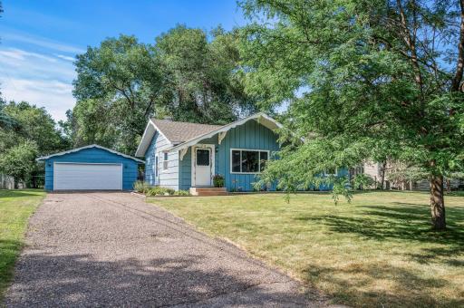 Welcome to 2731 113th Ave NW in Coon Rapids!